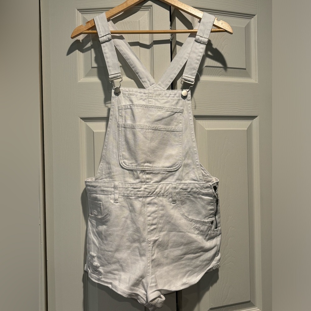 Superdown Denim White Short Overalls, size small